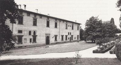 Facciata posteriore della Villa in una foto d'epoca