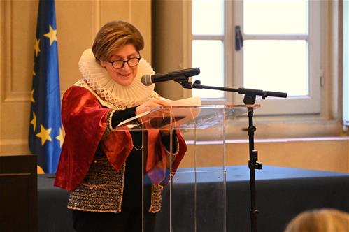 Rita Librandi: Lettura di due suoi bozzetti ironici in forma di sonetto